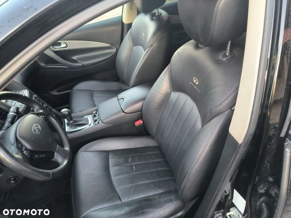 Infiniti QX50 3.0d - 15