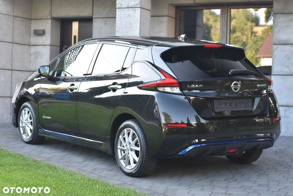 Nissan Leaf 40 kWh N-Connecta - 3