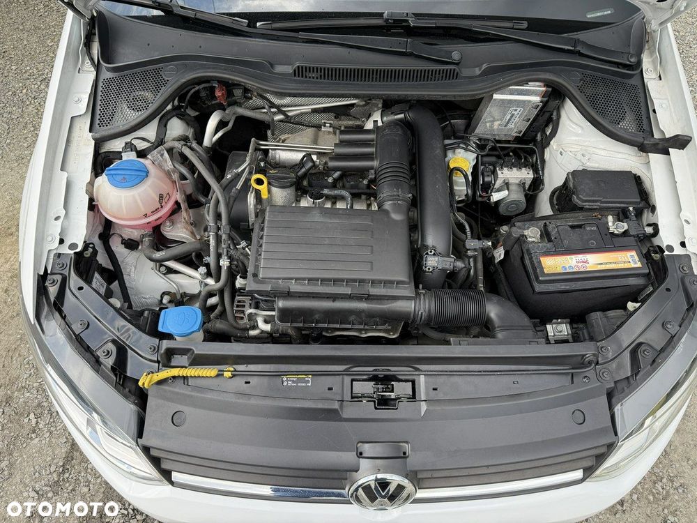 Volkswagen Polo - 28