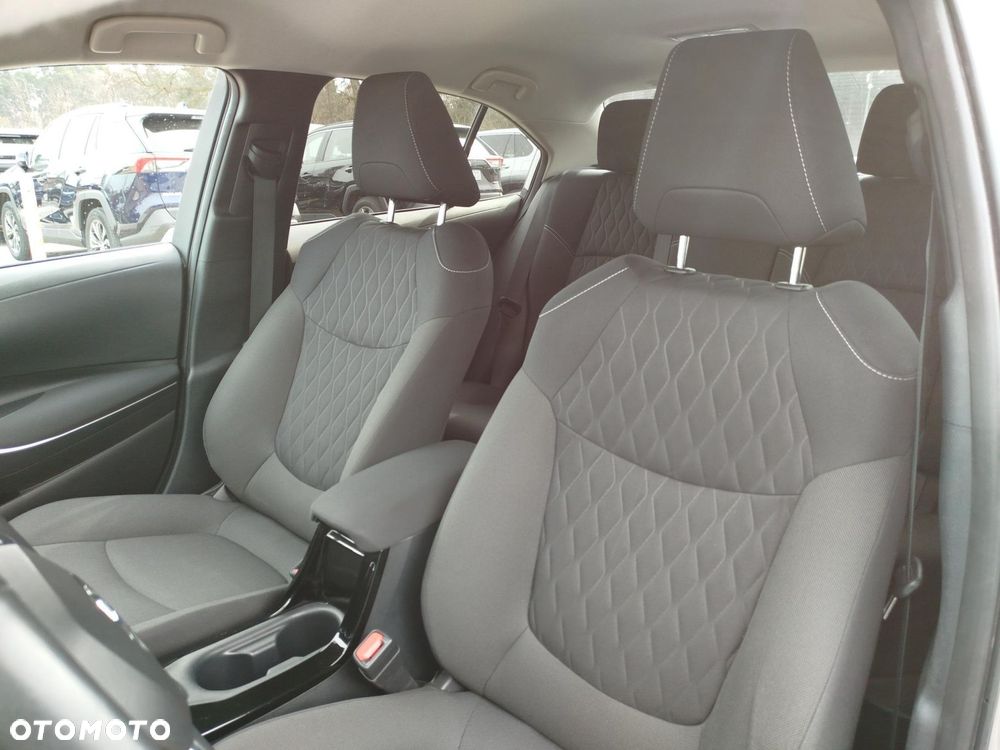 Toyota Corolla 1.6 Comfort - 11