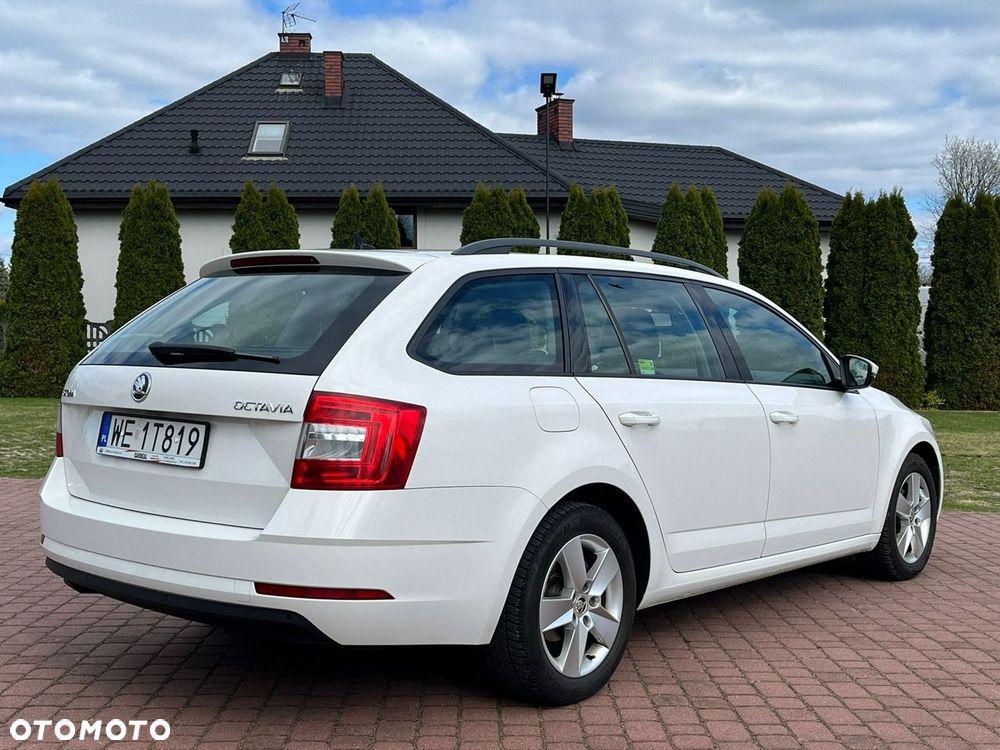 Skoda Octavia 1.6 TDI Ambition - 5