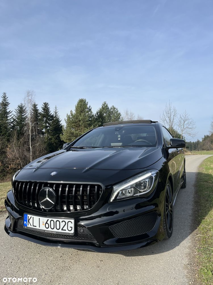 Mercedes-Benz CLA 250 4-Matic AMG Line - 1