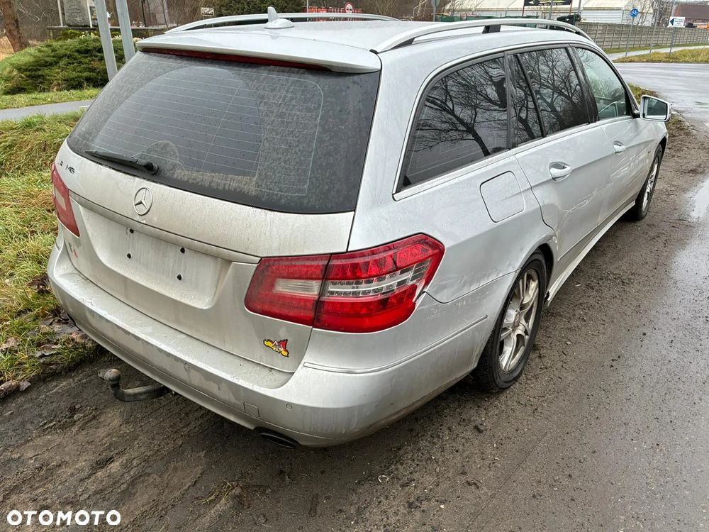 Mercedes-Benz Klasa E 350 CDI DPF 4Matic BlueEFFICIENCY 7G-TRONIC Avantgarde - 3
