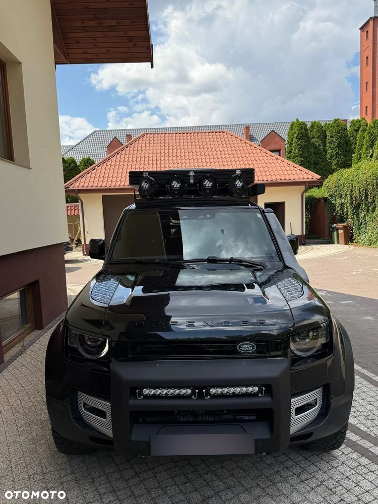 Land Rover Defender 110 2.0 P300 S - 28