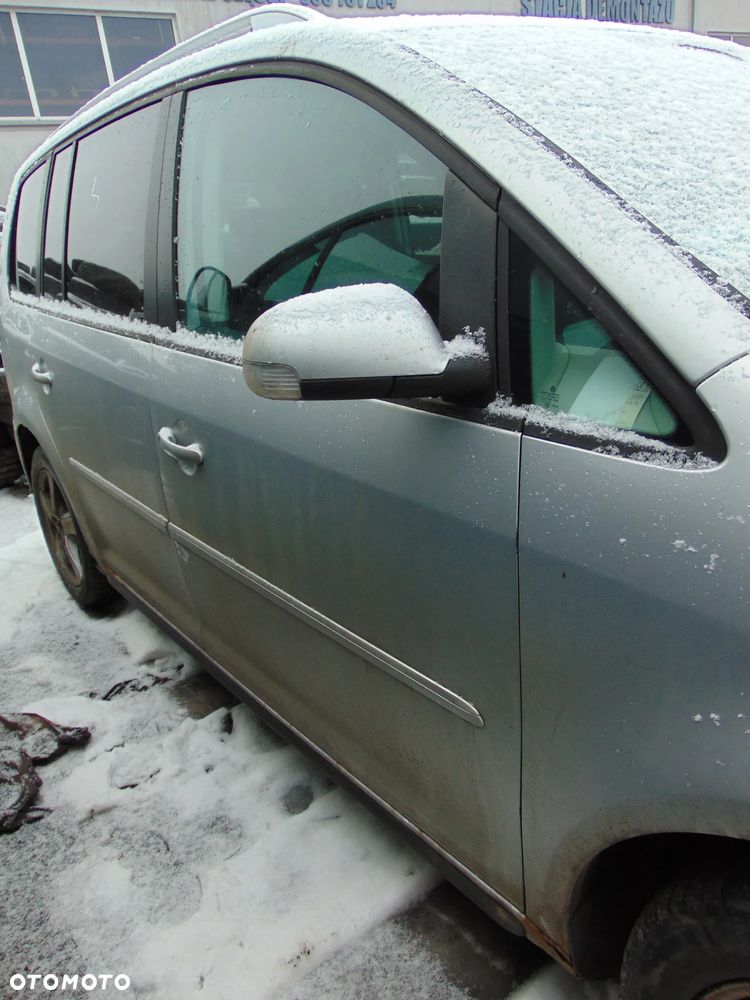 DRZWI PRAWE PRZÓD PRZEDNIE VW TOURAN LA7W - 1