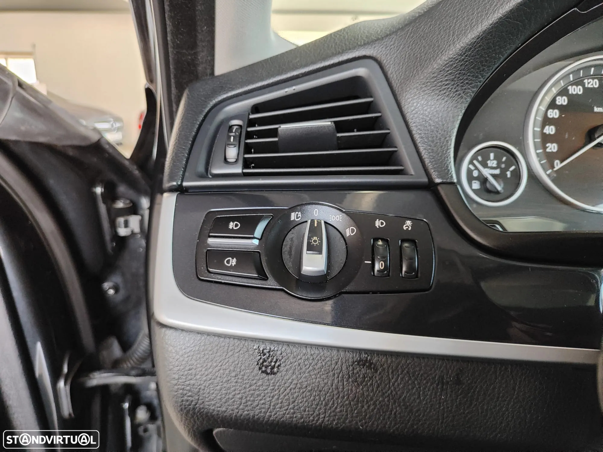 BMW 520 d Auto - 27
