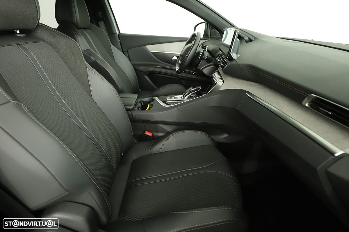 Peugeot 3008 1.2 PureTech GT EAT8 - 19