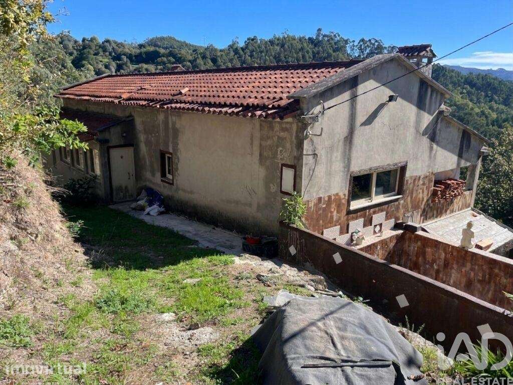 Moradia isolada T3 em Sande, Vilarinho, Barros e Gomide de 91 m2