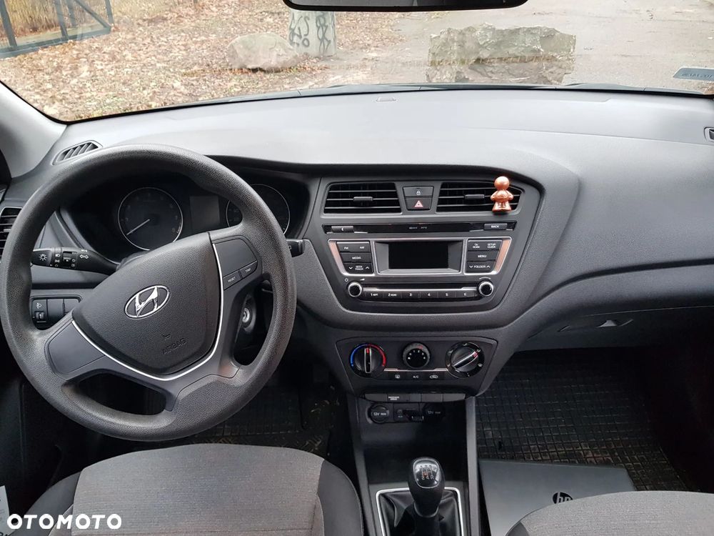 Hyundai i20 1.2 Elegant - 9