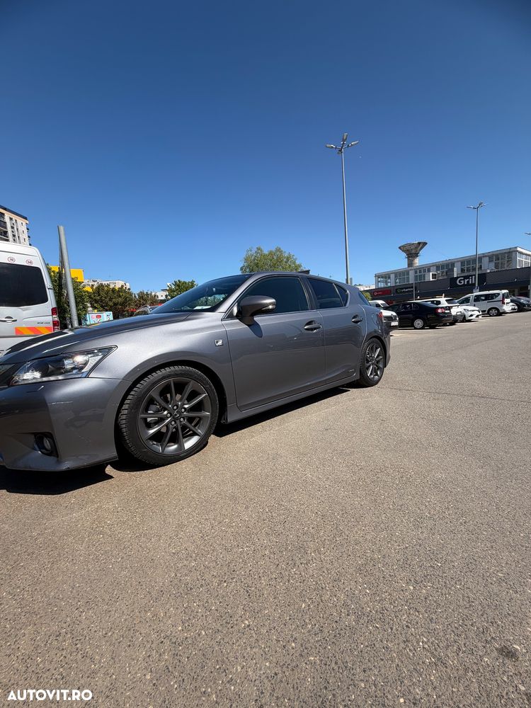 Lexus CT 200h Aut. F Sport - 12