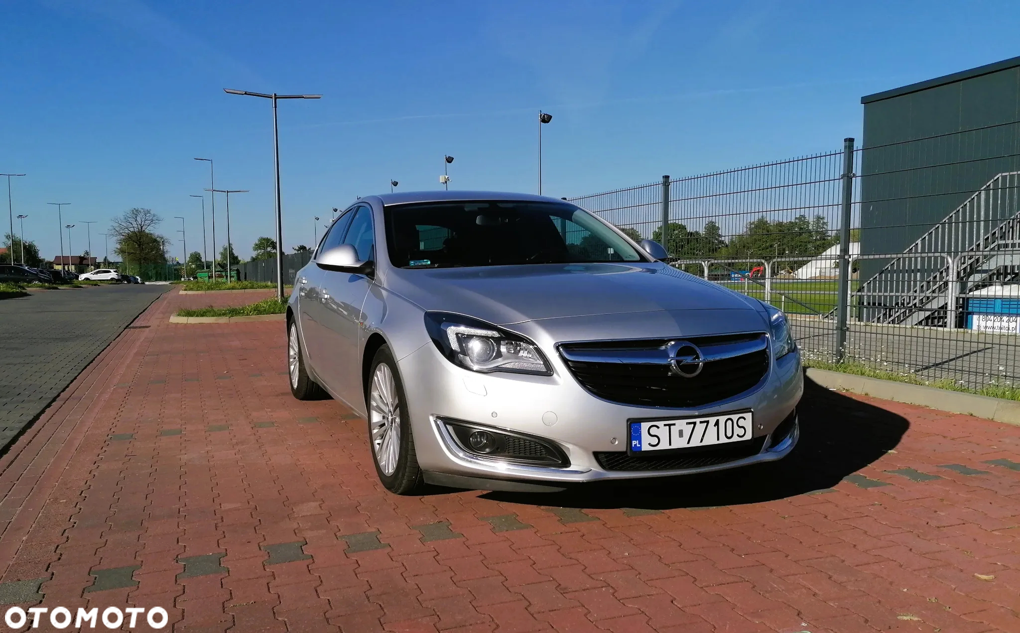 Opel Insignia 2.0 CDTI Cosmo S&S - 4