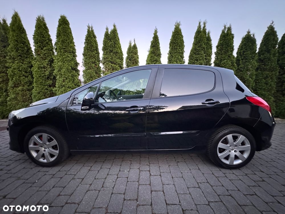 Peugeot 308 150 THP Premium - 10