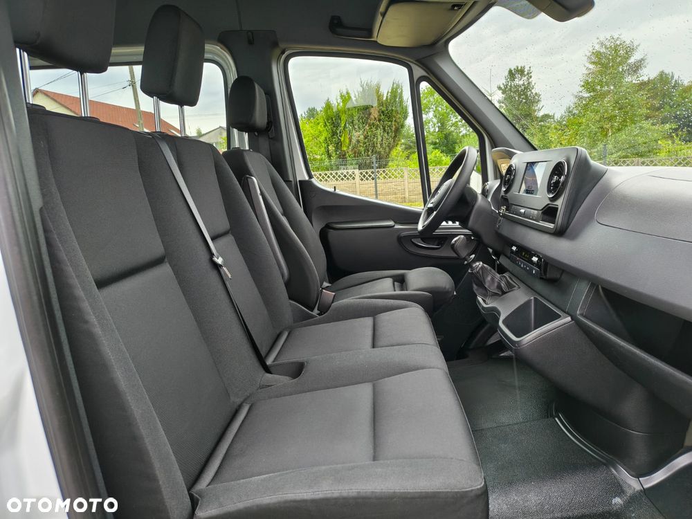 Mercedes-Benz Sprinter Maxi Brygadówka - 33