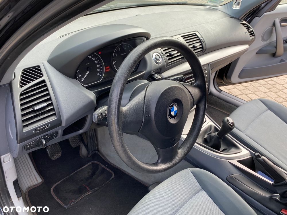 BMW Seria 1 - 9