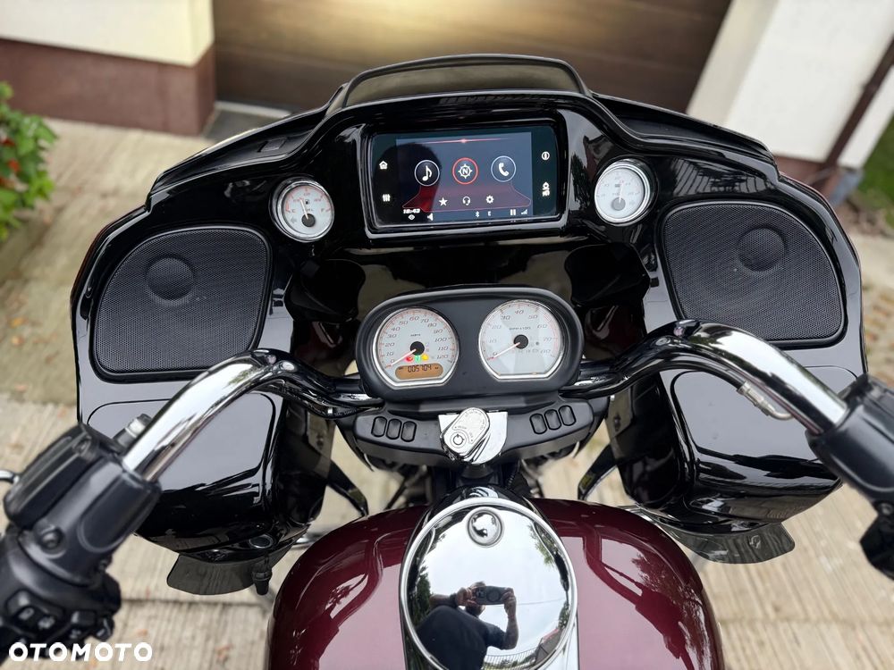 Harley-Davidson Touring Road Glide - 10
