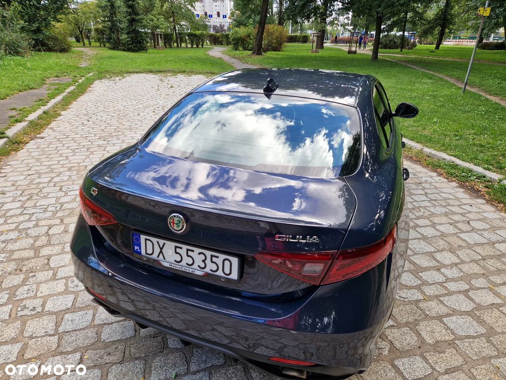 Alfa Romeo Giulia 2.0 Turbo Veloce Q4 - 11