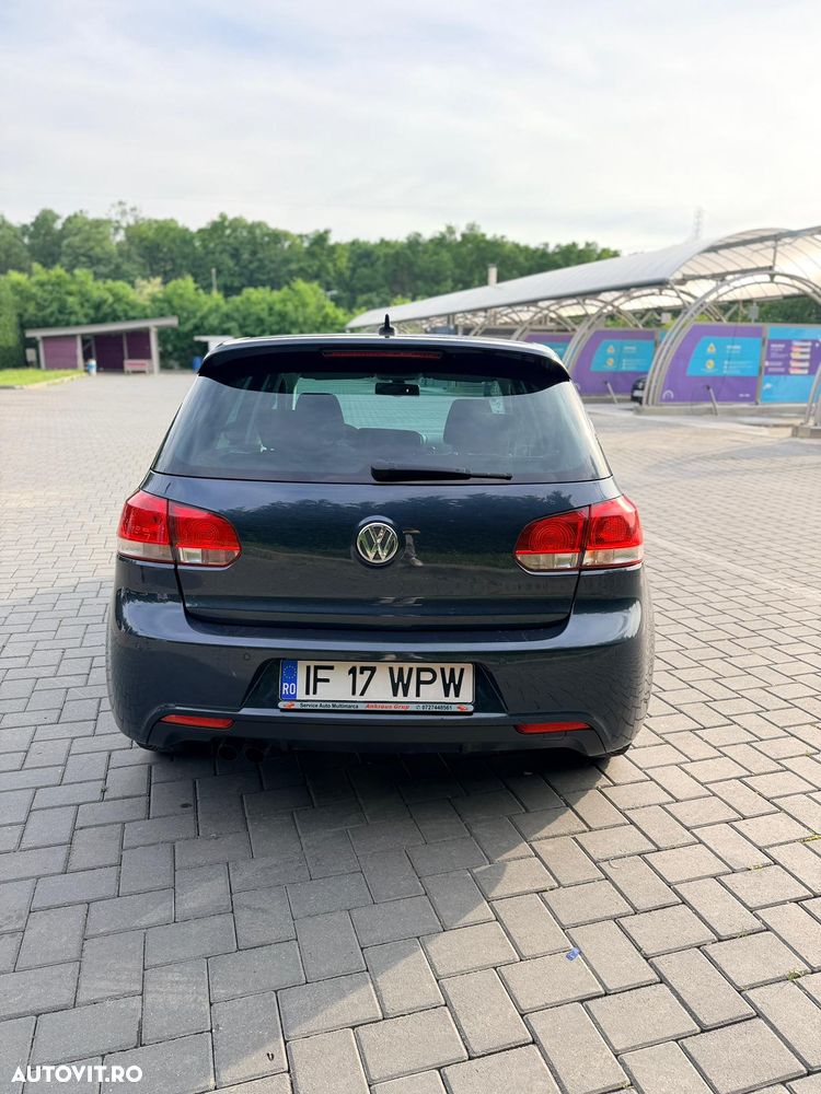 Volkswagen Golf - 3
