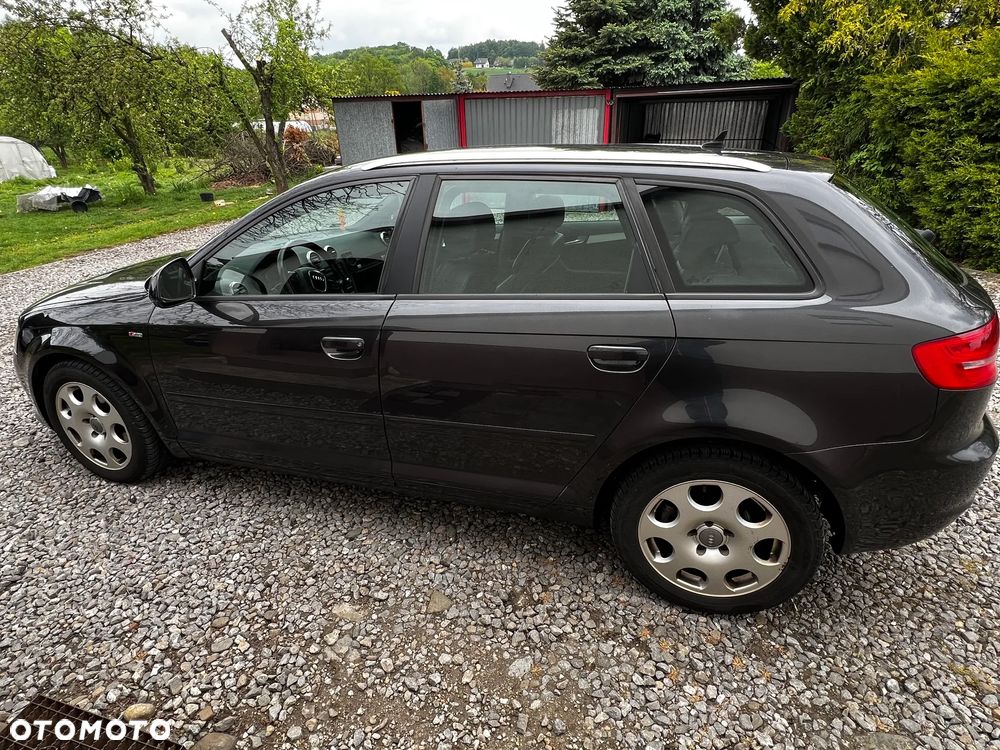 Audi A3 Sportback 1.4 TFSI Attraction - 3