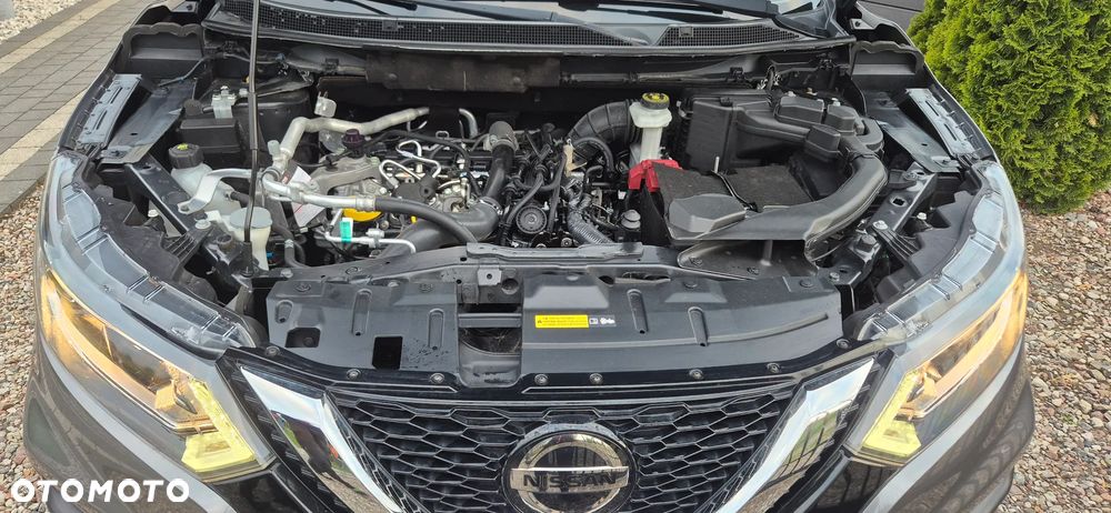 Nissan Qashqai 1.3 DIG-T N-WAY - 36