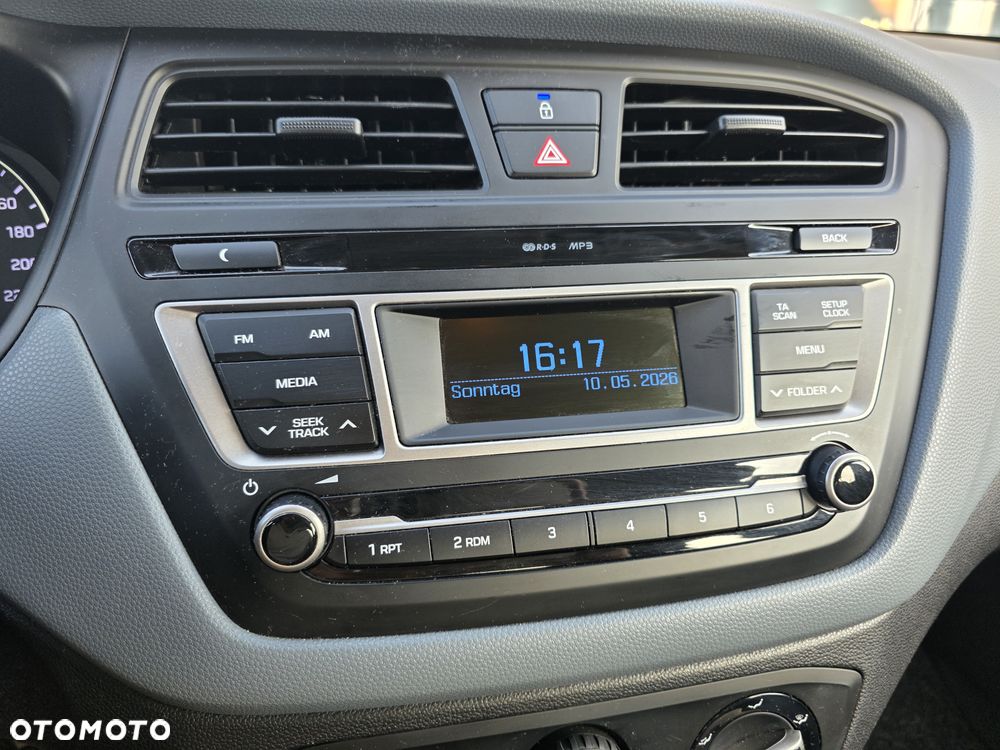 Hyundai i20 1.2 Select - 19