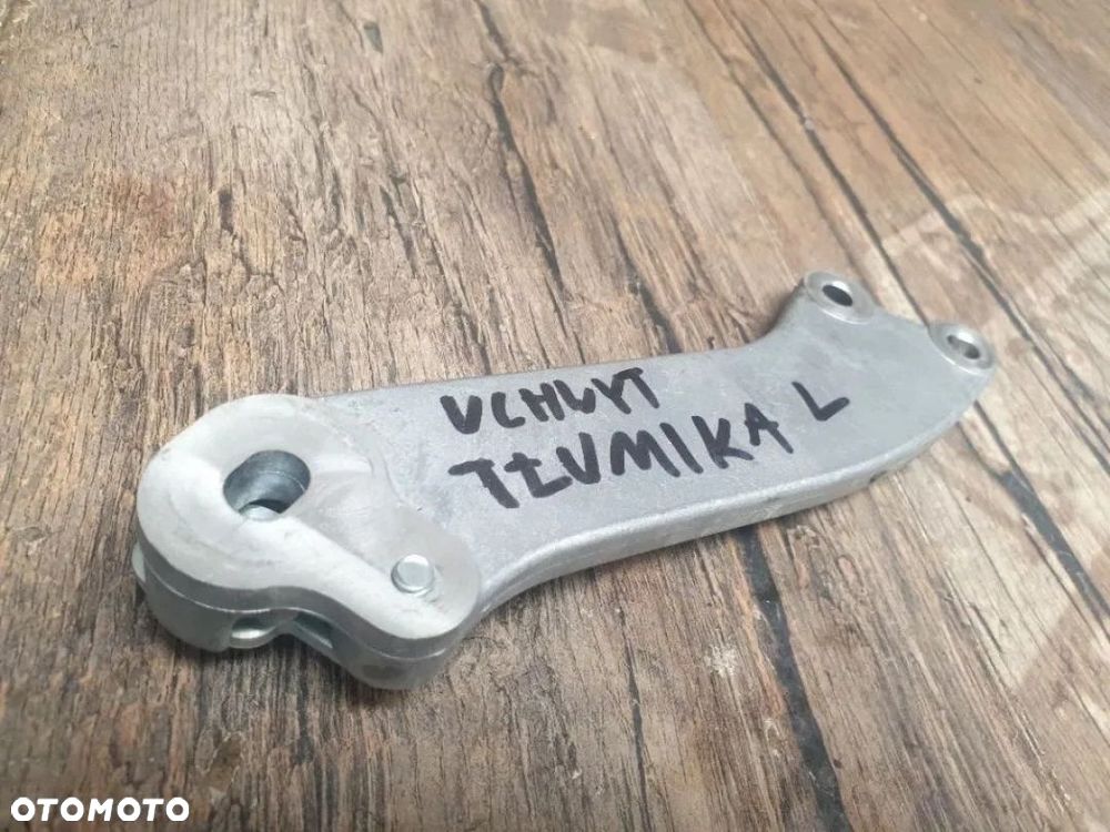 Uchwyt mocowanie tłumika Yamaha XV1900 CFD Star Eluder Venture - 2