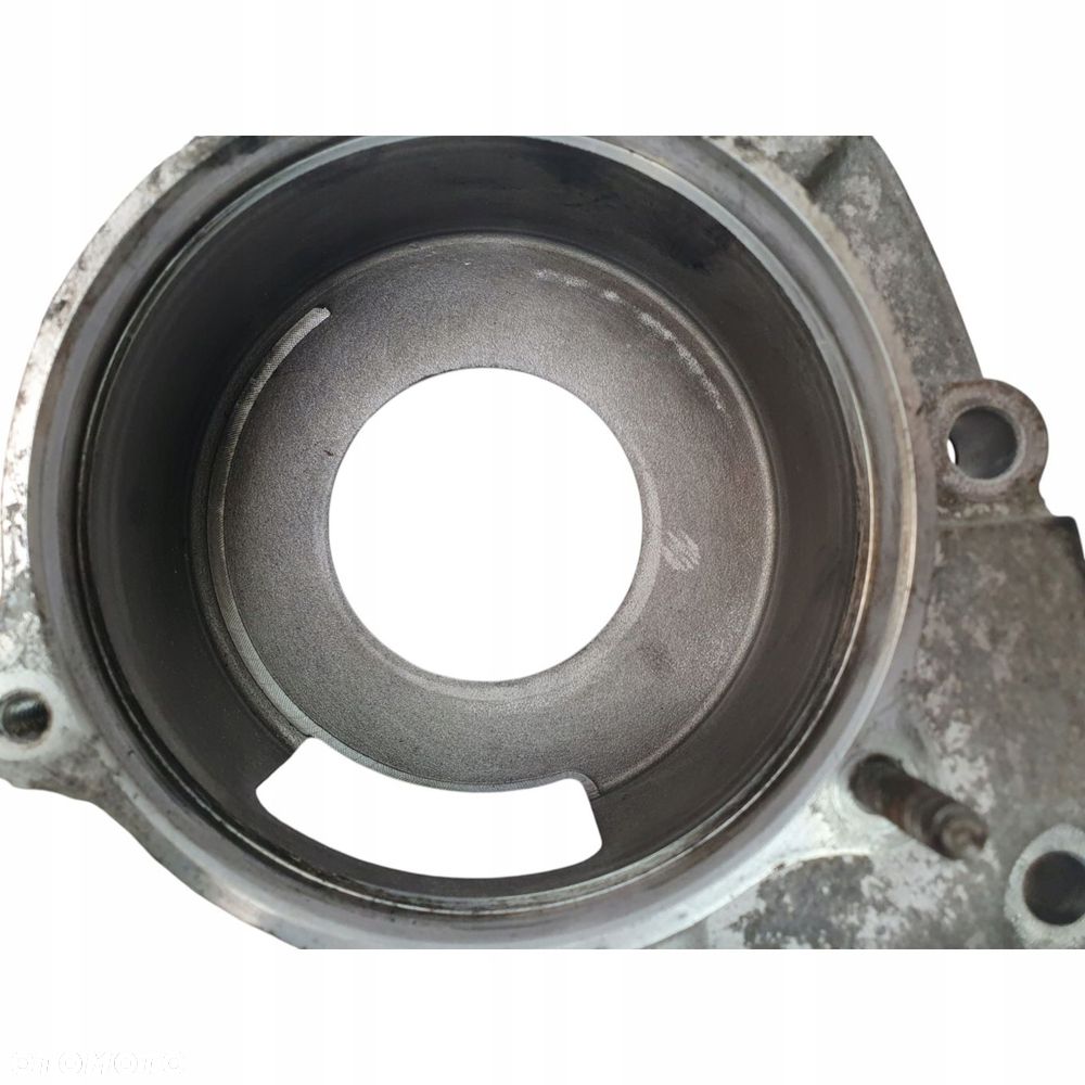 OBUDOWA ROZRZĄDU Mitsubishi Fuso Canter 3.0 D 504334354 - 2