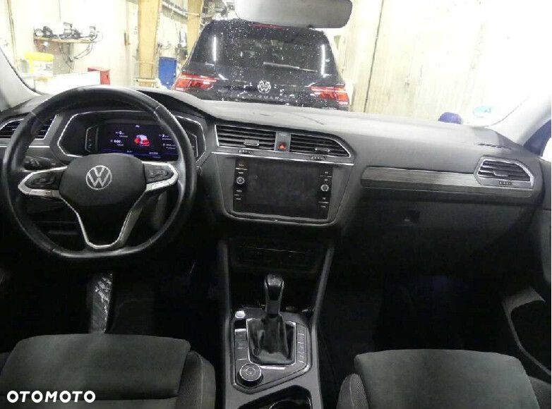 Volkswagen Tiguan Allspace 2.0 TDI 4Mot Elegance DSG - 4