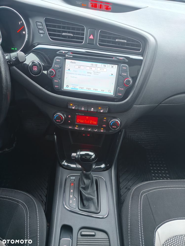 Kia Ceed 1.6 CRDi 128 Platinum Edition - 15