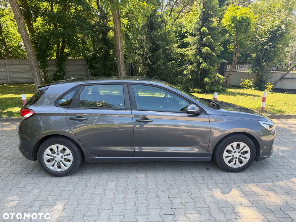 Hyundai i30 1.4 Classic + - 4