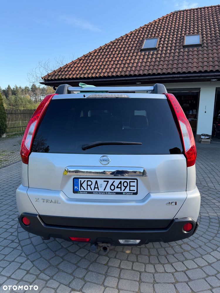 Nissan X-Trail - 8