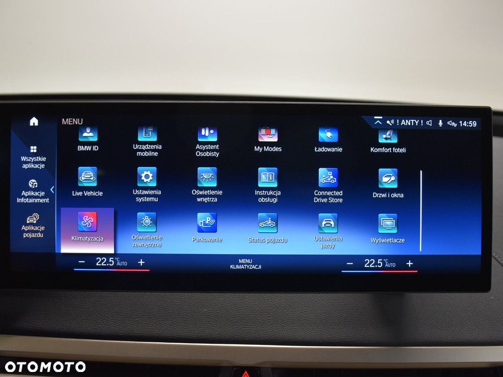 BMW iX xDrive40 76.6kWh Signature - 27