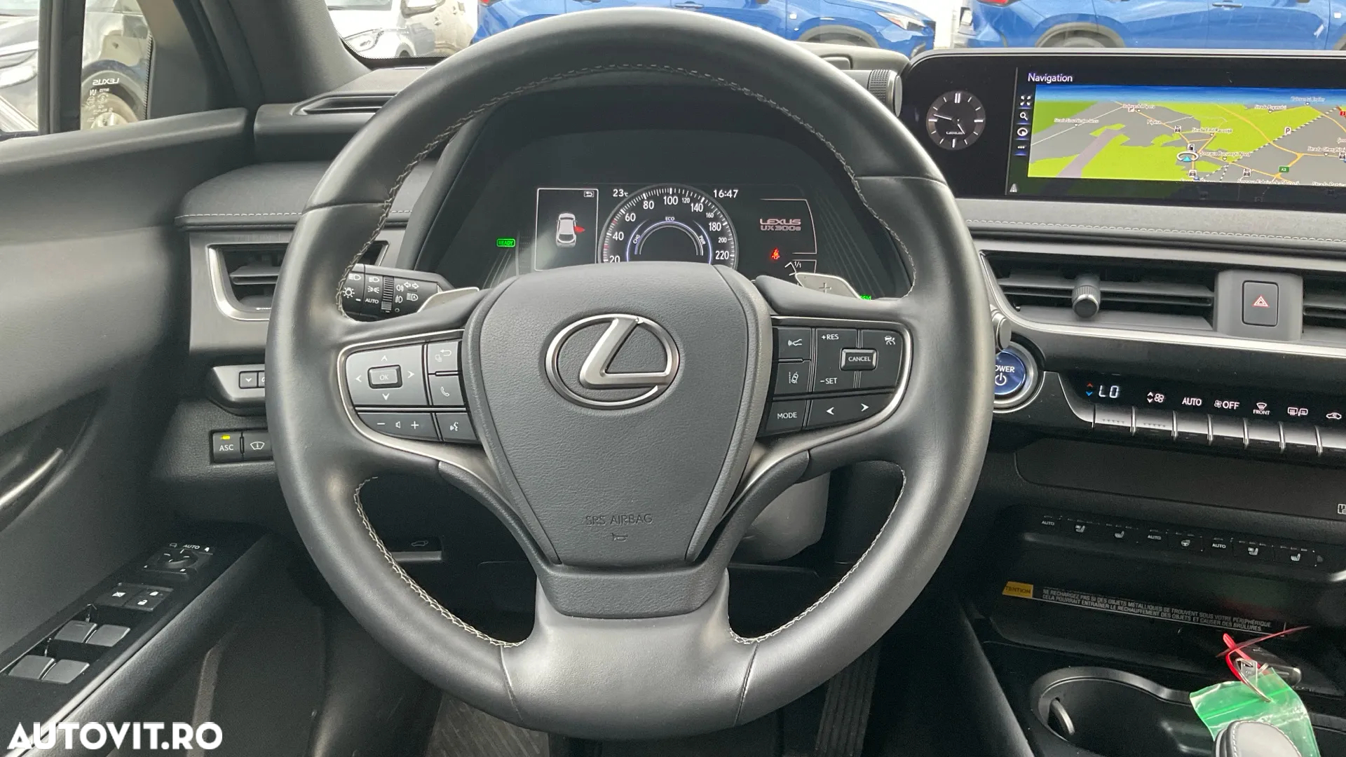 Lexus UX 300e Luxury - 27