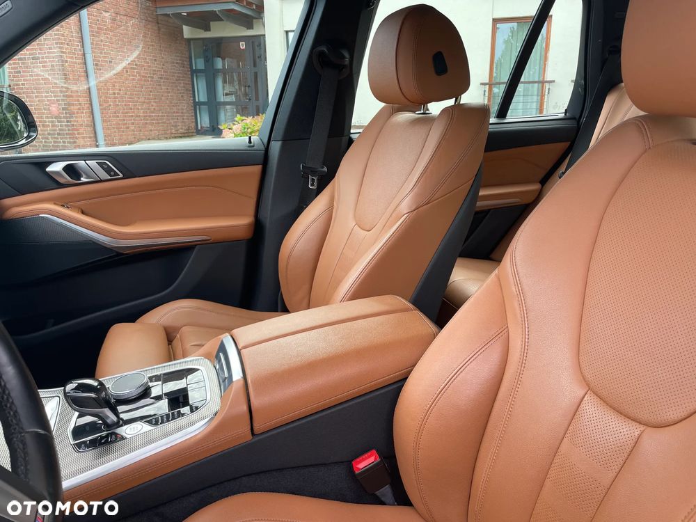BMW X5 - 25