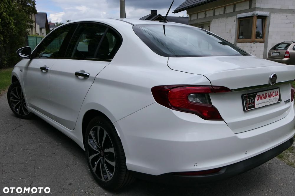 Fiat Tipo 1.4 16V Lounge - 4