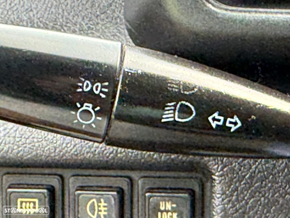 Suzuki Vitara 1.6 JLXi 8V - 28