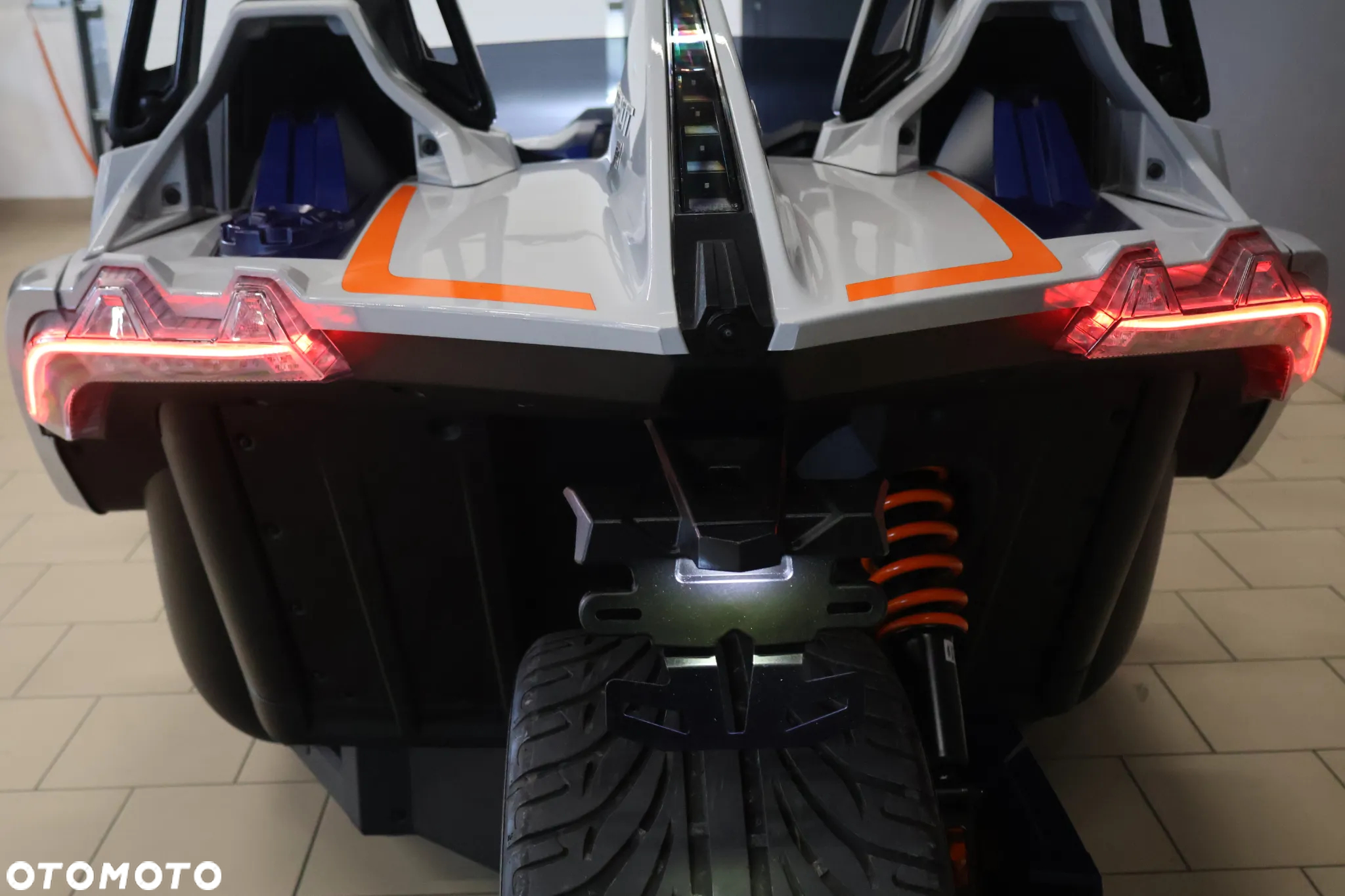 Polaris Inny - 26