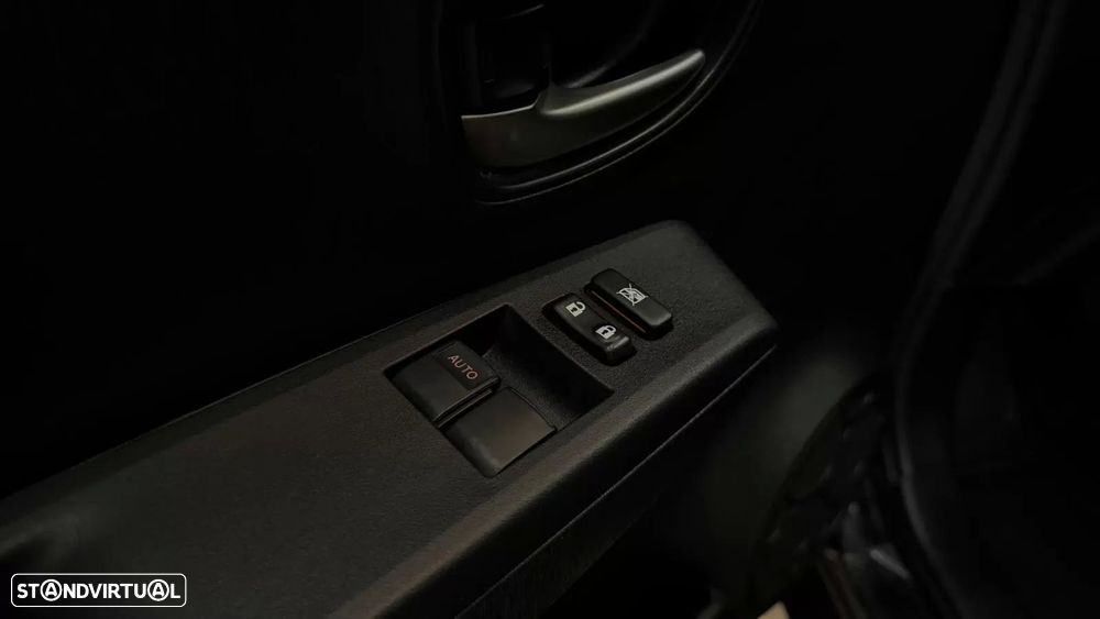 Toyota Yaris 1.0 VVT-i Edition 2014 - 24