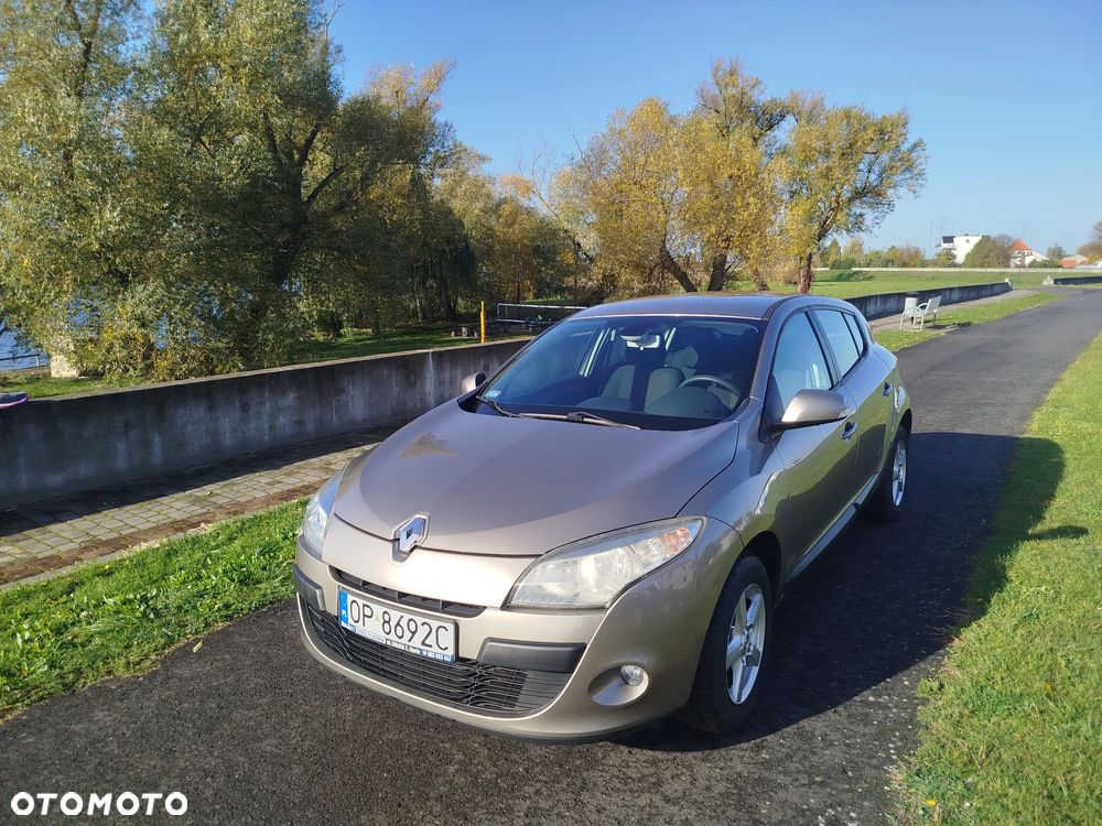 Renault Megane 2012 photo 4