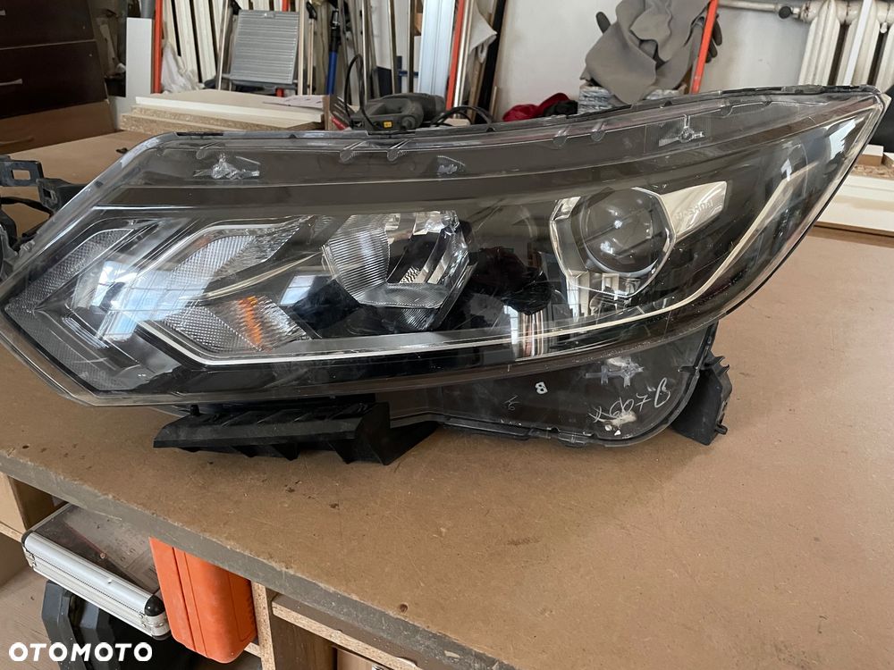 Qashqai j11 lamy/reflektory/oryginał/doNaprawy - 1