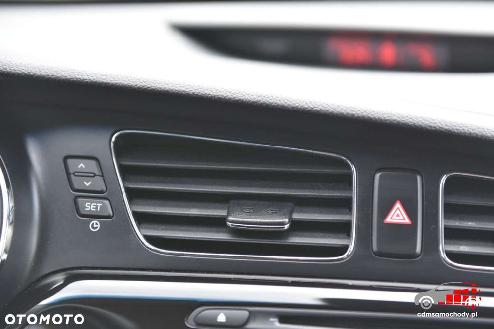 Kia Ceed - 30