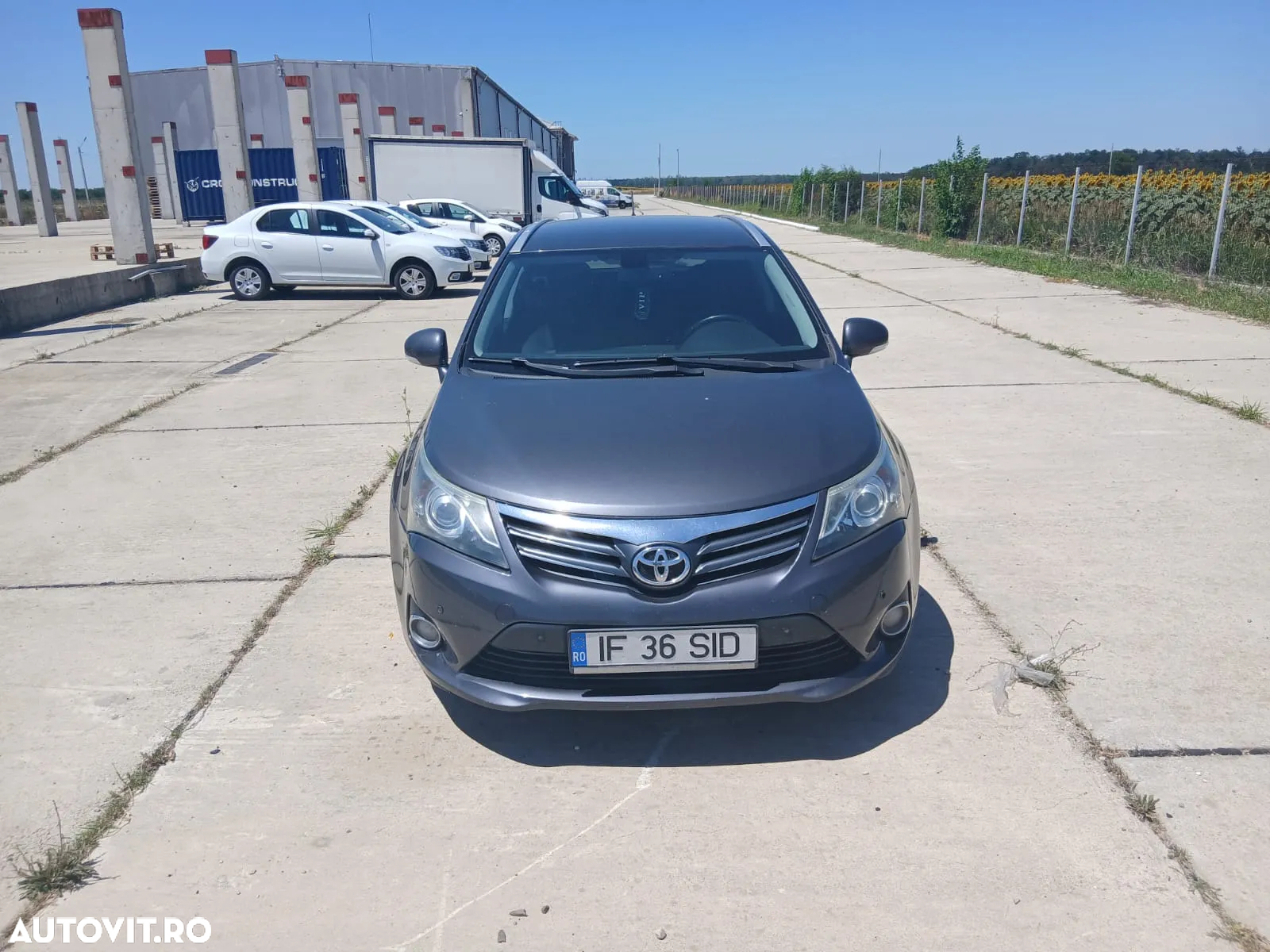 Toyota Avensis - 4