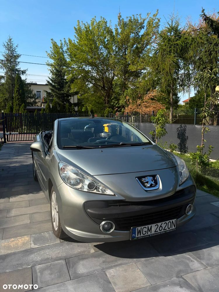 Peugeot 207 CC 1.6 HDi Premium - 1