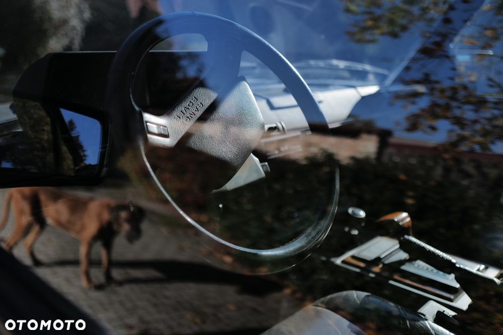 Land Rover Range Rover - 31