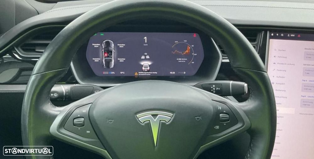 Tesla Model S 75D - 4