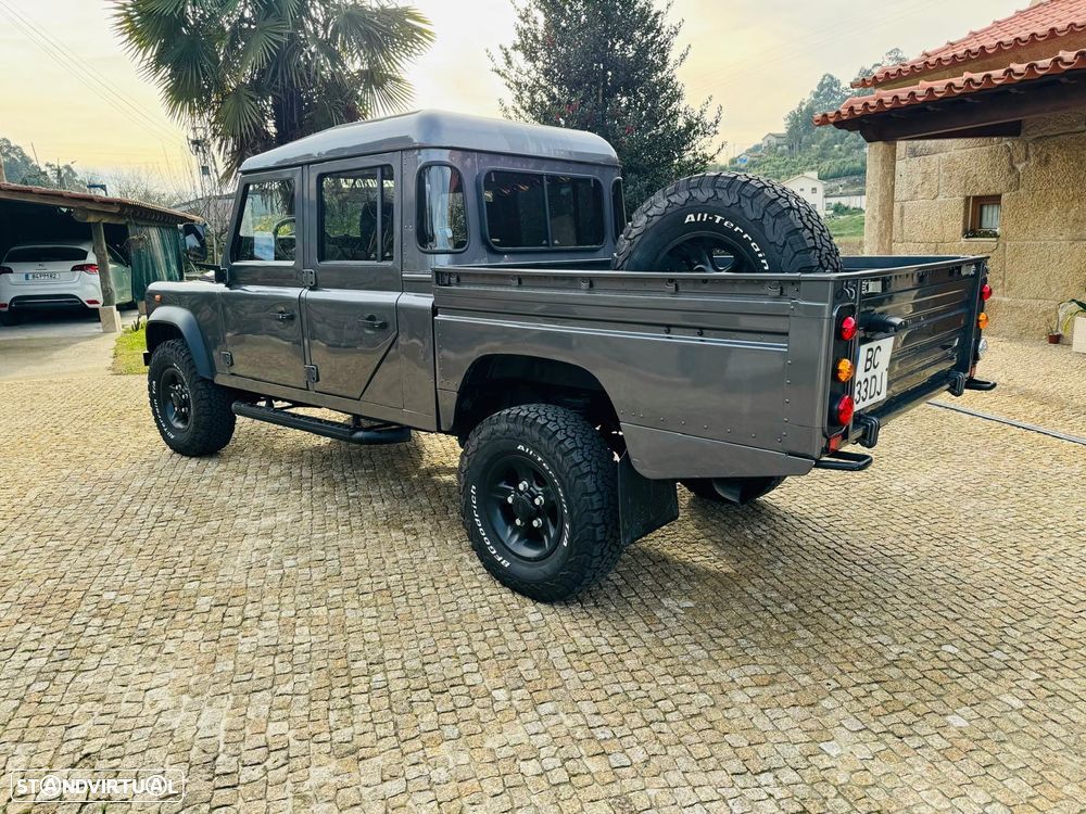 Land Rover Defender - 14