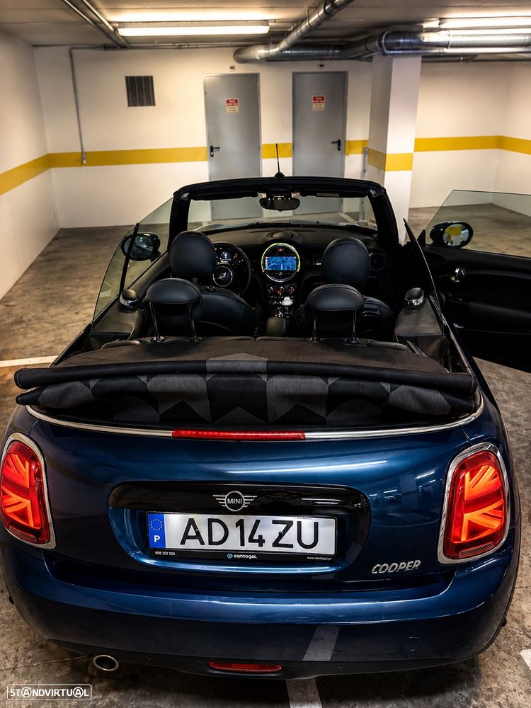 MINI Cabrio Cooper Premium Sidewalk Special Edition Auto - 3