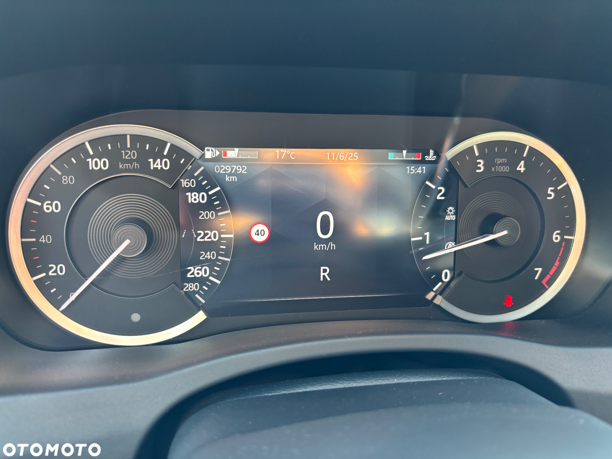 Jaguar XE 2.0 P250 R-Dynamic Black - 21
