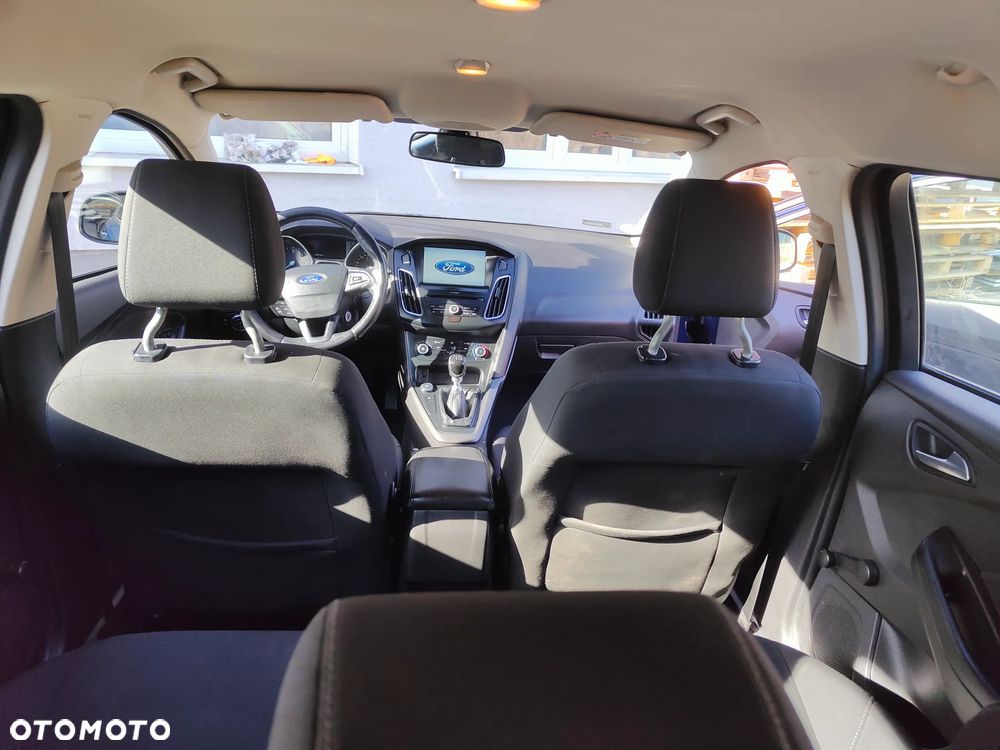 Ford Focus 1.5 TDCi Trend Sport ASS - 6