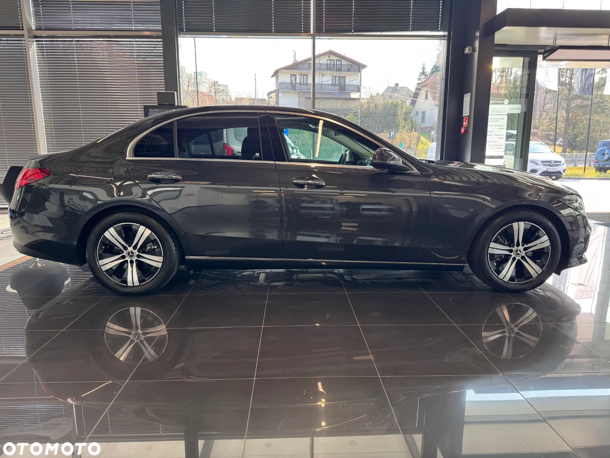 Mercedes-Benz Klasa C 200 d 9G-TRONIC - 2