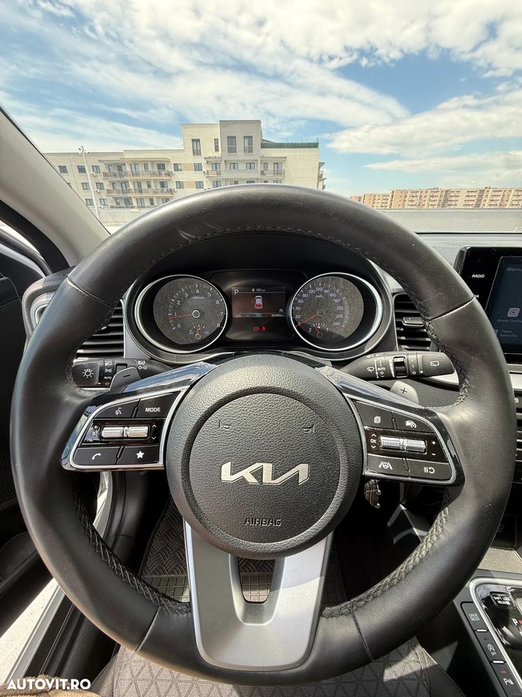Kia Ceed 1.5 T-GDI 7DCT MHEV GT Line - 7